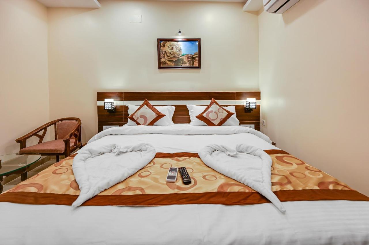 Hotel Sj Pride Μπουμπάνεσβαρ Εξωτερικό φωτογραφία